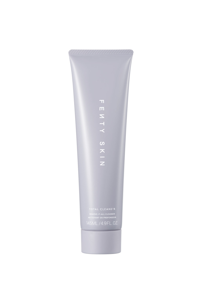 fenty total cleanser makeup removing cleanser